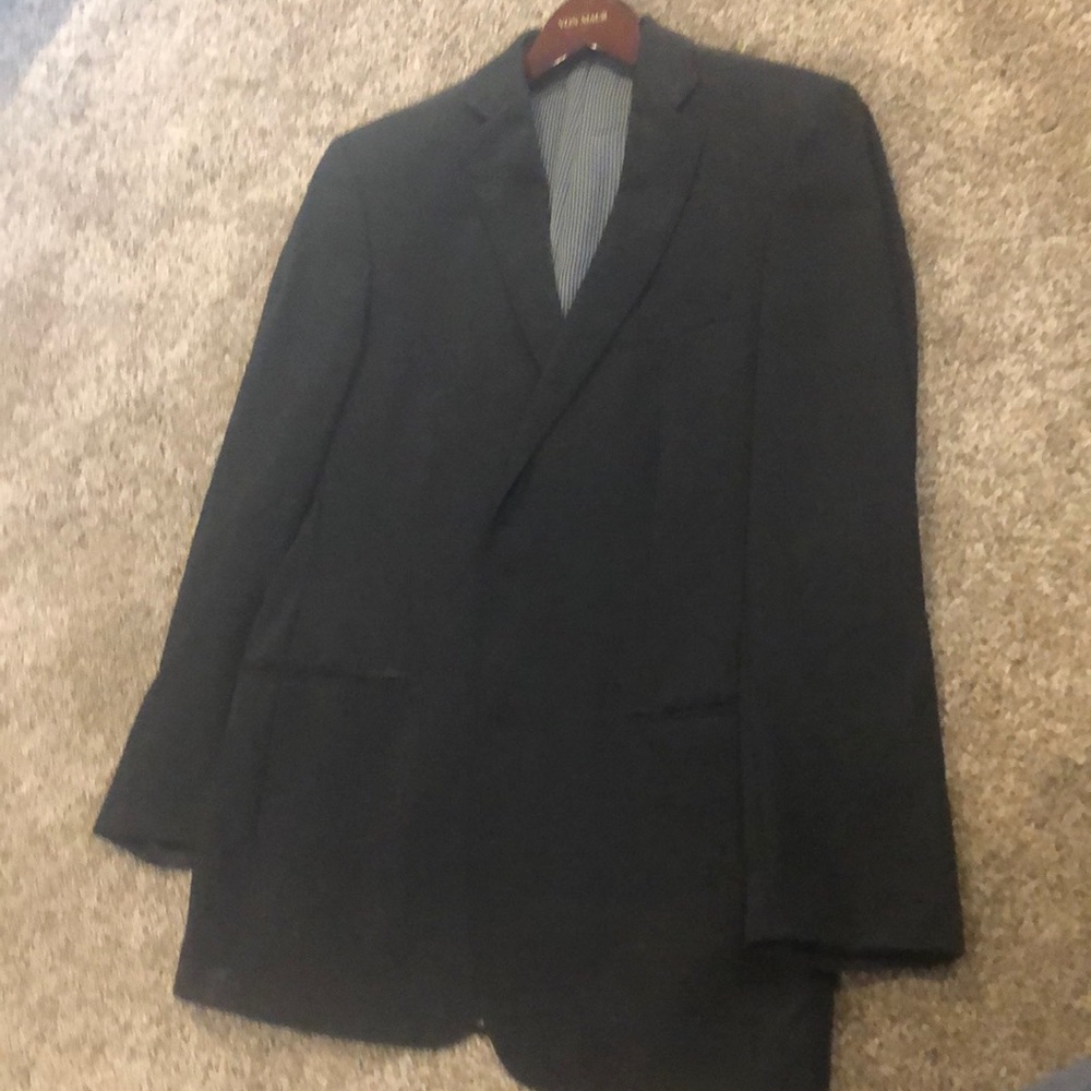 Men’s suit coat